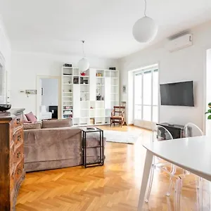 Cicerone Apartment