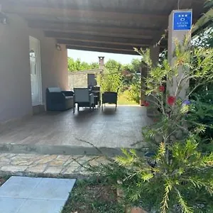  Apartment Lavanda Kroatien