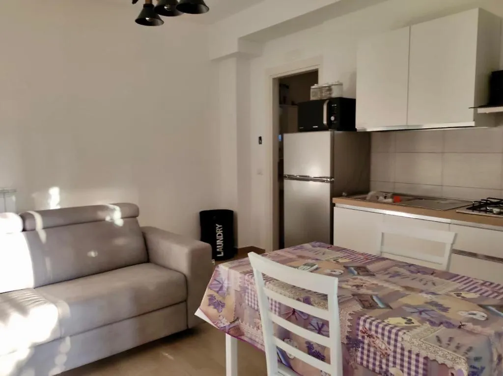 Tiny Green Apartament In Rome - Magliana 0*,