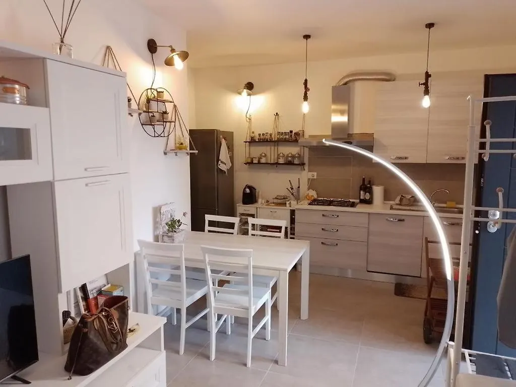 Tiny Green Apartament In Rome - Magliana