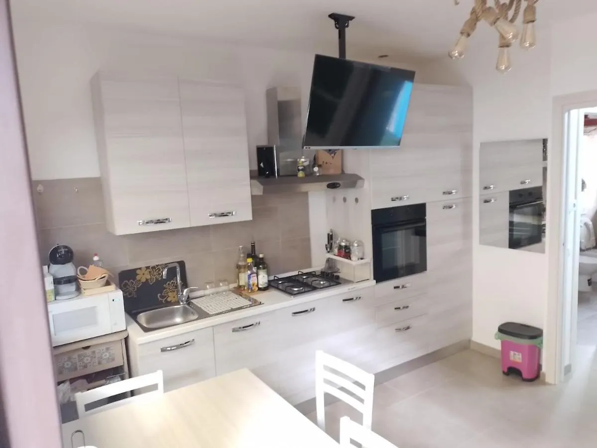 Tiny Green Apartament In Rome - Magliana Apartment